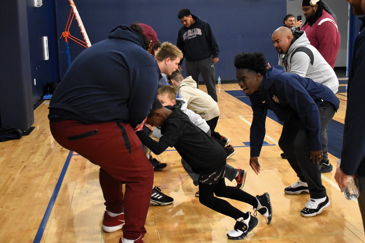 CoachJackson623's tweet photo. @SCWarriorFB hosted our second annual free kids camp yesterday. One of the key aspects of the team is Excellence in serving others and this is one way that we do that. https://t.co/U8XHZUziFz