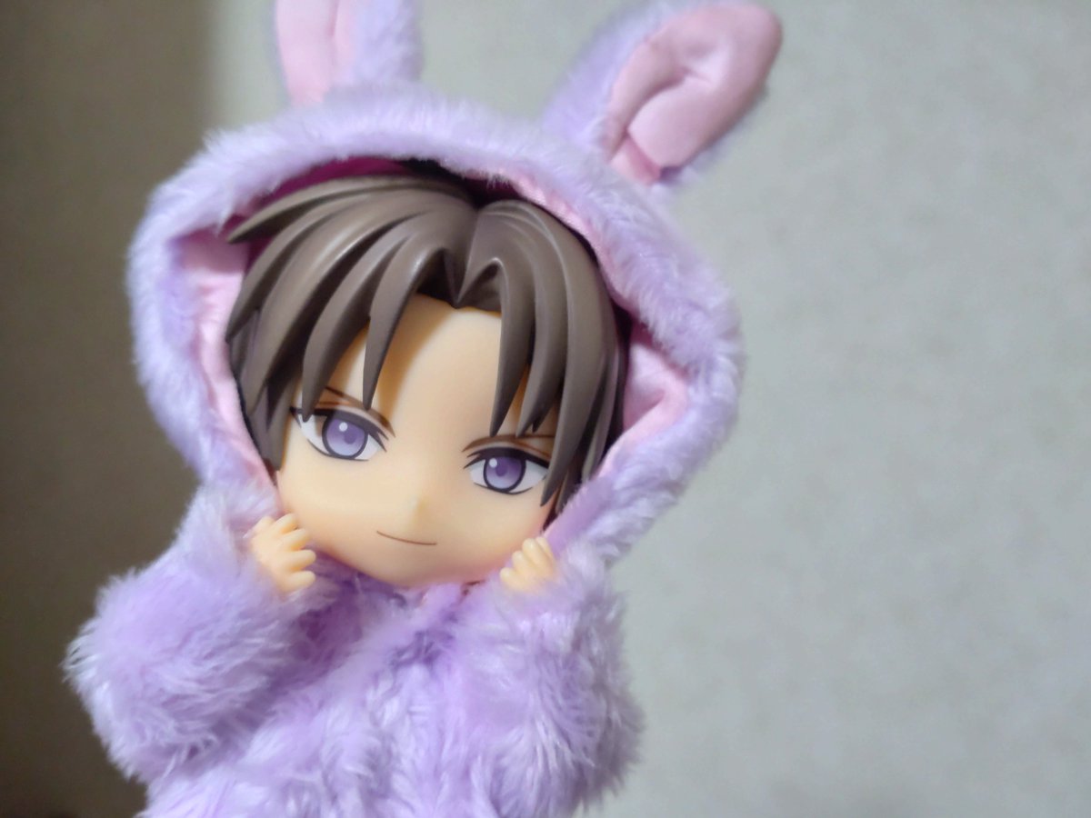 YandereFriends's tweet photo. ばにーがーでん？なるものに主が興味を……！
ばにーなら、おれが！おれがいるではありませんか！こんなにせくしーなばにーが！！！（長谷部） https://t.co/Egv74FrLEK