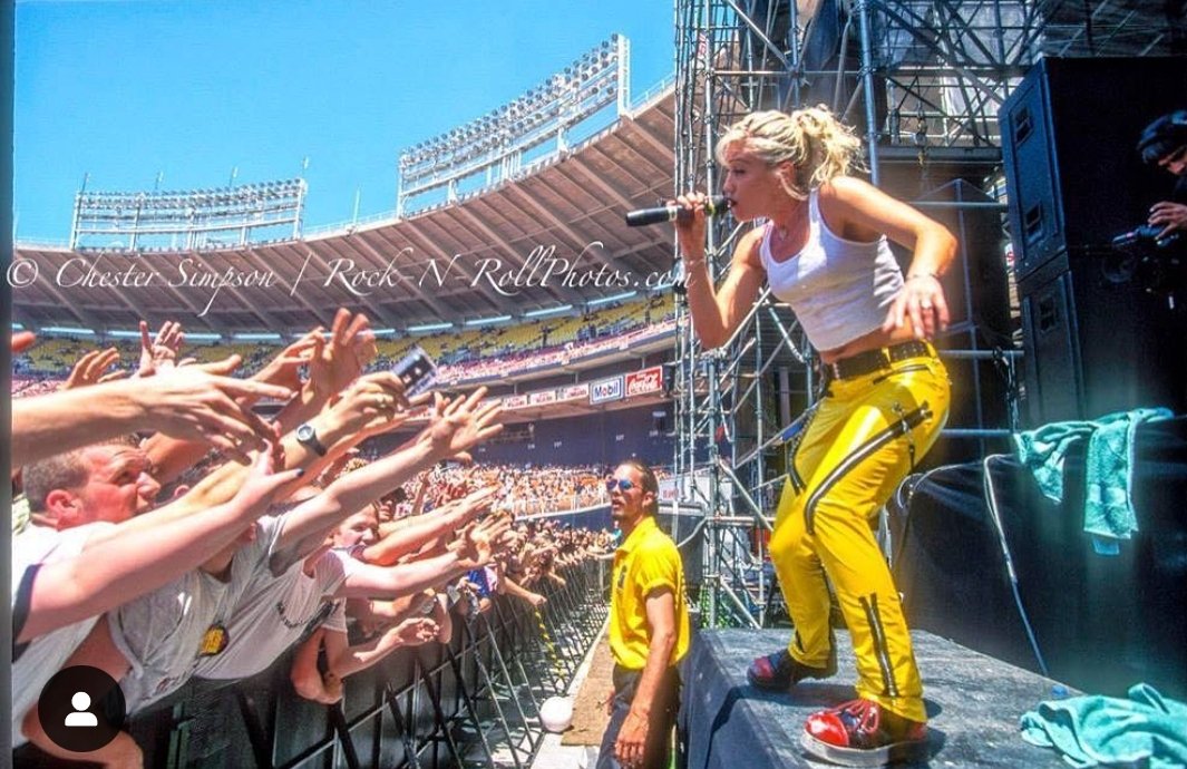 BlueNDface's tweet photo. Gwen Stefani was always meant to be a superstar! 
#NoDoubt #NoDoubtchella #GwenStefani #NoDoubtReunion https://t.co/edN68YBMNi