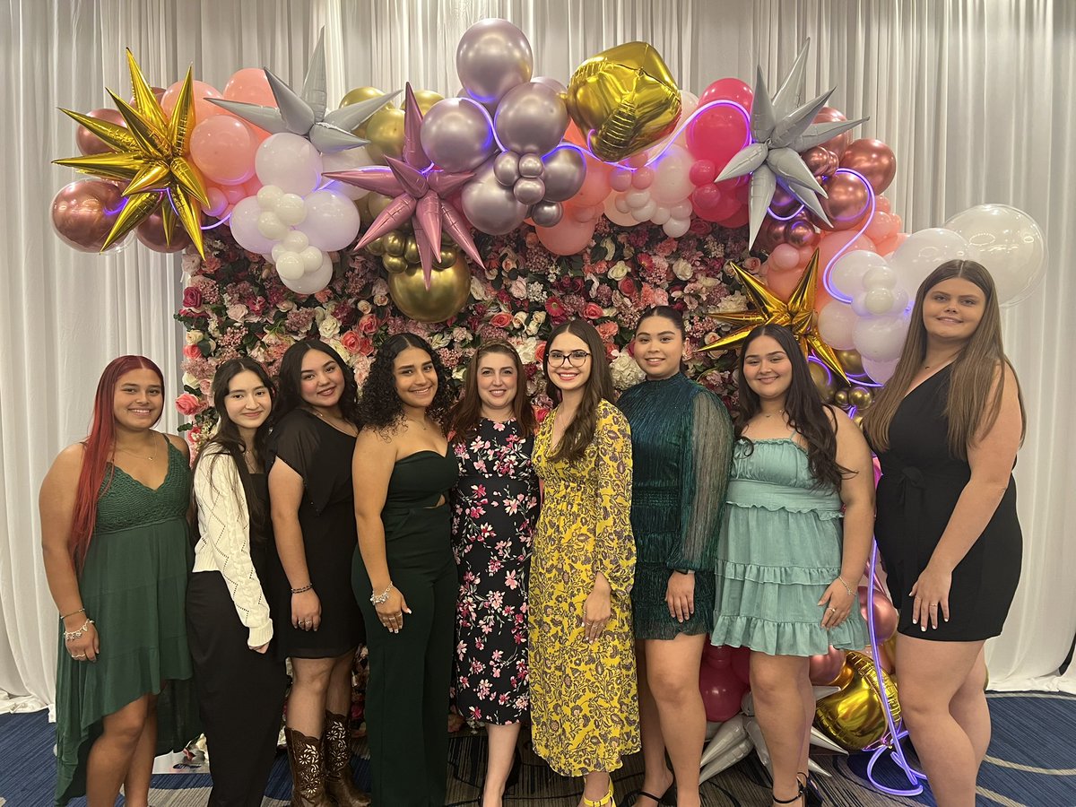 Nikki Rowe GEAR UP tweet media