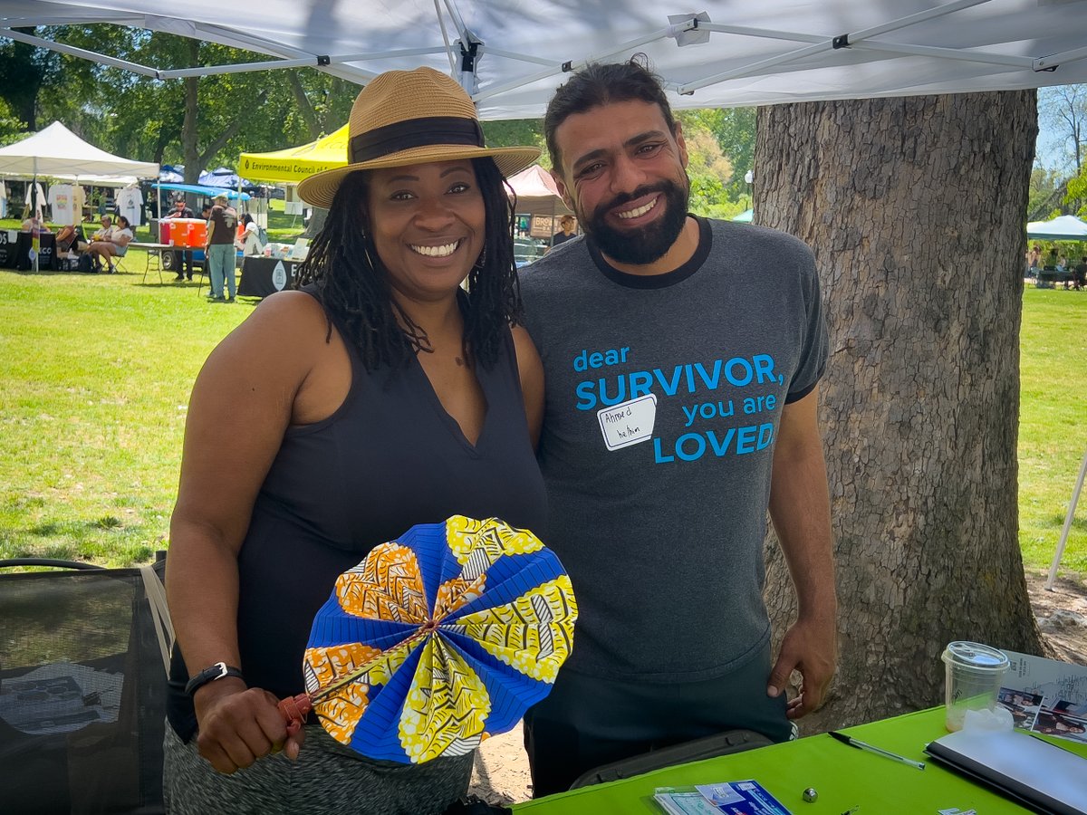 You still have time to join us at @ecosacramento #EarthDay at Southside Park! We'll be out here until 4pm this afternoon enjoying great food, music, and our amazing Sacramento neighbors. Don't miss out! #CommunityLandTrust #HousingIsaHumanRight #CommunityAction