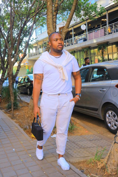 Just ran into @AmuHunk  after ages, and wow, they're as humble as ever! Despite fame, they're still the<a class="tags" target="_blank" title="On Twitter" href="/?out=eyJ0eXAiOiJKV1QiLCJhbGciOiJIUzUxMiJ9.eyJpYXQiOjE3MjczNzc1NTcsImlzcyI6InR3cG9ybnN0YXJzLmNvbSIsIm5iZiI6MTcyNzM3NzU1NywiZXhwIjoxNzU4OTEzNTU3LCJyZWRpcmVjdF91cmwiOiJodHRwczovL3R3aXR0ZXIuY29tL0FtdUh1bmsifQ.5cFtXb5OkrsJwuf7UE-ZRyAO-Hjkmw5GxRcLOgzK-gckZ-E9bTYucLQWlYxxCMkZBpfYWco0B7gafIeH_tXAbg">@AmuHunk</a><a href="/tag/impressed"class="tags"><span>#impressed</span></a><a href="/tag/humblecelebrity"class="tags"><span>#humblecelebrity</span></a>