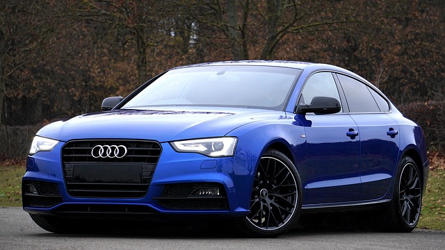 Mototrends's tweet photo. Jedno coupe😎 z niemieckiej🇩🇪 trójcy  Czy w porównaniu do konkurencji jest atrakcyjne ❓ https://t.co/bbSCZYgwCT
#audi #audia5 https://t.co/FcoVQJTTY9
