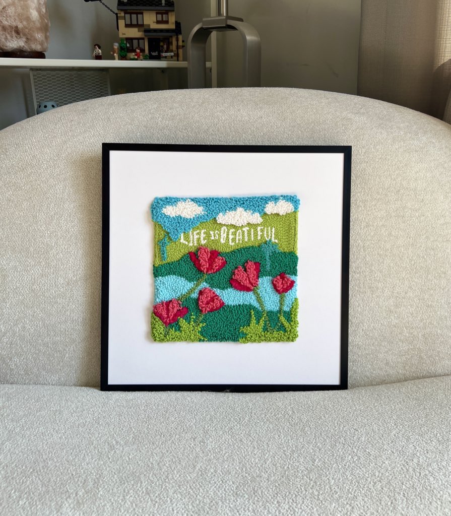 🌱🌱🌱🌱🌱
I listed the price of the 'Life is Beautiful' with the new Smoles Coin released by <a href="/mallow__art/">Now found at @mallowdotart</a> 

The winning bidder will receive a physical canvas. 
Reserve: 4k $smores

link below.
