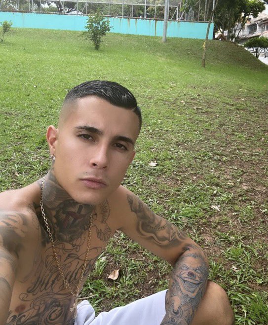 QGdoPOP's tweet photo. 🚨 MC Paiva se pronuncia após fake news envolvendo seu nome:

“Nois e sujeito homem!” https://t.co/OsHnP380pH