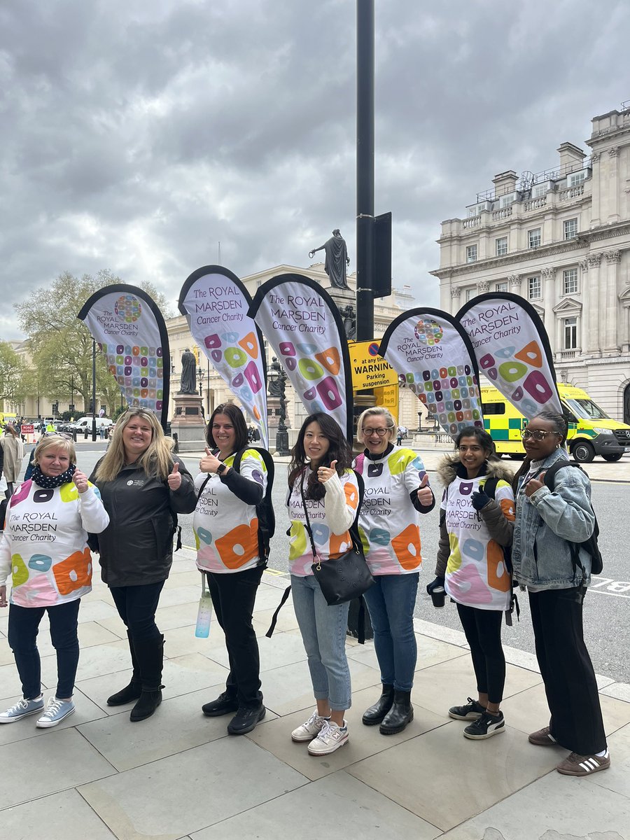 royalmarsden's tweet photo. What a brilliant turn out at the London Marathon today! Thank you to everyone who made it a remarkable day.

We can now announce that the fundraising total stands at an amazing £252,478.09!

We couldn’t have done it without you. ❤️💙💜💛💚

#LondonMarathon #TeamMarsden https://t.co/Roab76Kc3N