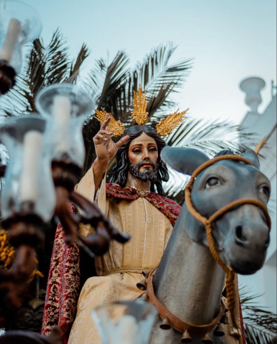 Cruje el Caoba | DOMINGO DE RAMOS

<a href="/BorriquitaChic/">Hermandad Borriquita Chiclana</a> 

11407 | La Clemencia