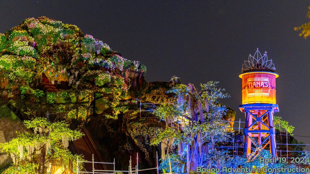 WDWDreamfinder's tweet image. Bayou Adventure construction (Apr. 19 2024) - Photo credit: BlogMickey. Test &amp;amp; Adjust of the nighttime lighting package continues.
