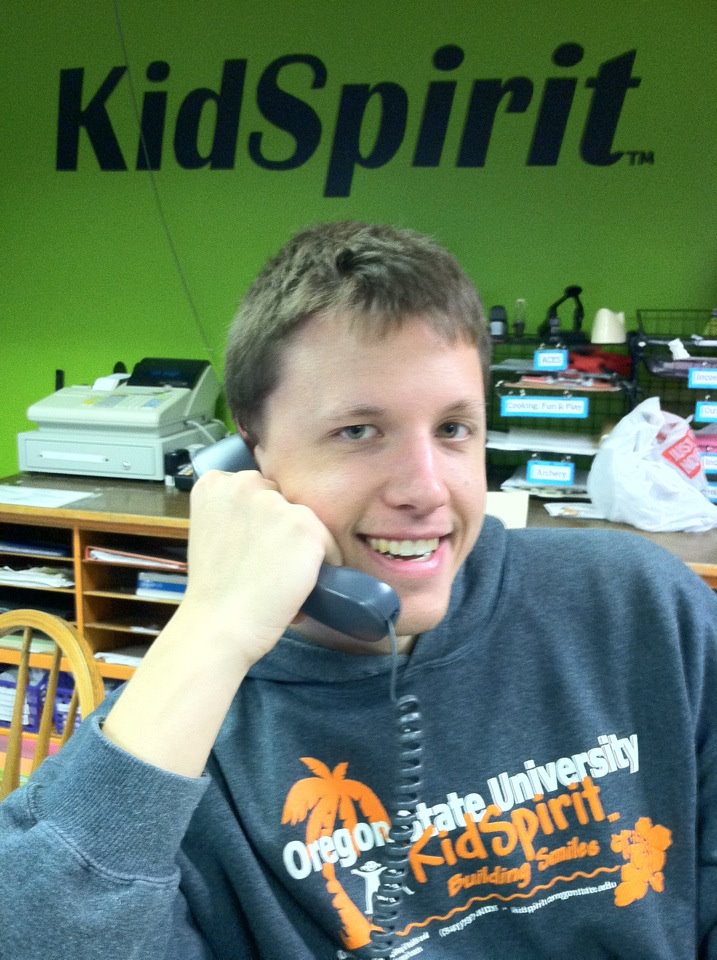 AmyHubertus's tweet photo. My brother Matt and I are honored to represent @OSUKidSpirit as ambassadors for the Geoff Tomlinson KidSpirit Scholarship Endowment Fund. Save the date! 04.24.24 #DamProudDay #positiveyouthdevelopment #DamProud #BeavsGive https://t.co/jsrZp2x6AG
