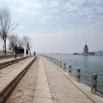 mehmetandac_'s tweet photo. Ekrem İmamoğlu döneminde Üsküdar sahilinin değişimi sosyal medyada gündem oldu. https://t.co/LyhrXeQ5I1