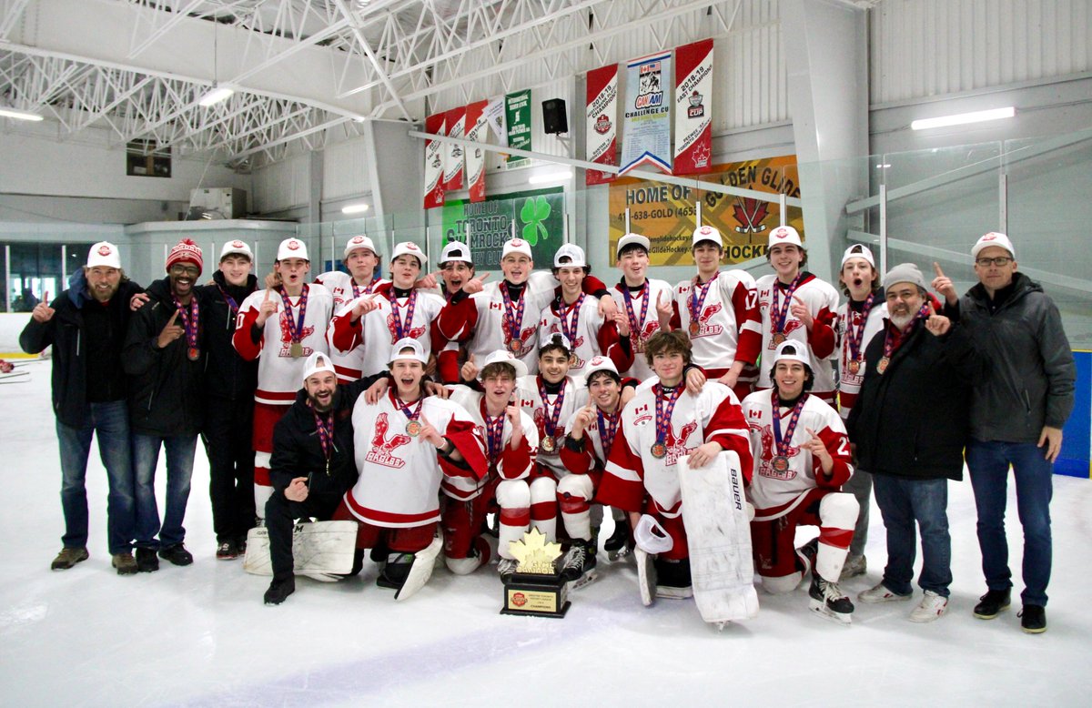 GTHLHockey's tweet image. 🏆 U16 A Championship Series:

Congratulations to the Toronto Eagles 🦅 on capturing the GTHL Championship with a 2-0 win over the Markham Islanders in Game 6⃣!

📸G GALLERY | tinyurl.com/4j2v62a8

#GTHLPlayoffs | @gitchsportswear