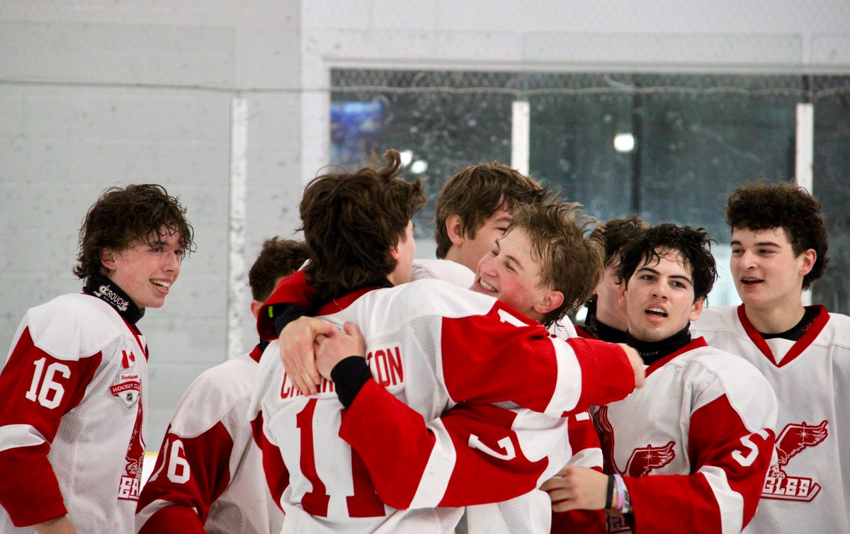GTHLHockey's tweet image. 🏆 U16 A Championship Series:

Congratulations to the Toronto Eagles 🦅 on capturing the GTHL Championship with a 2-0 win over the Markham Islanders in Game 6⃣!

📸G GALLERY | tinyurl.com/4j2v62a8

#GTHLPlayoffs | @gitchsportswear