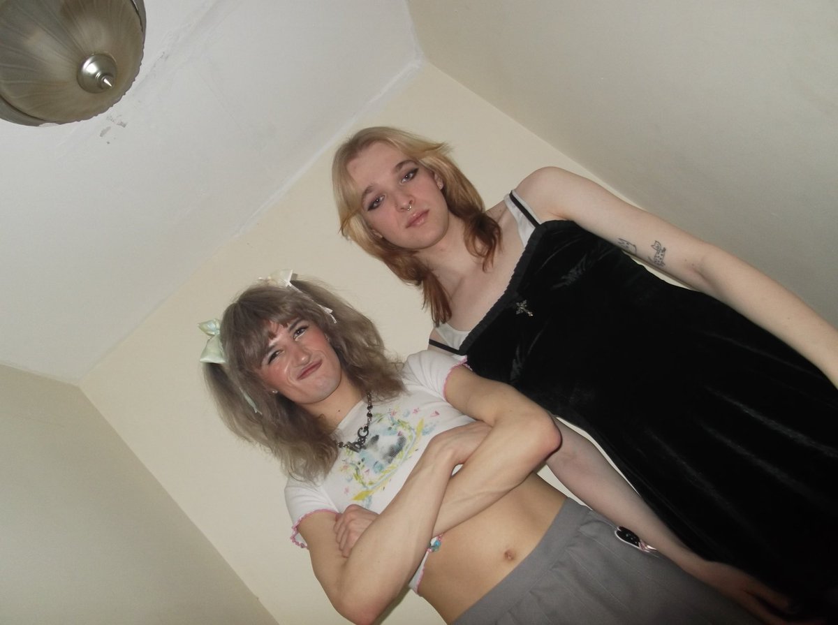 lil wet wet, patternsxx tweet media