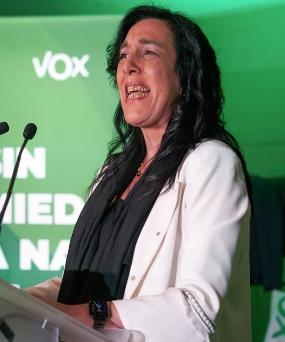 Es mejor chupar el cenicero de un bingo, que besar a Amaia Martínez 🤮🤮🤮🤮🤮