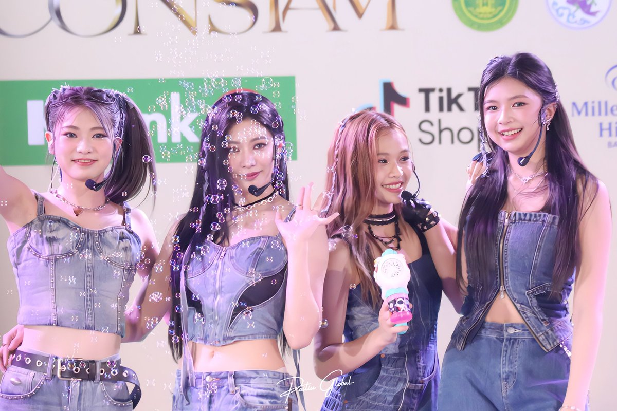 🧚✨🍒🕊️💖🫧
Zigzags​ Team

#Gen1es #RUAN​ #PAILIU #YEAN #ElynLeong