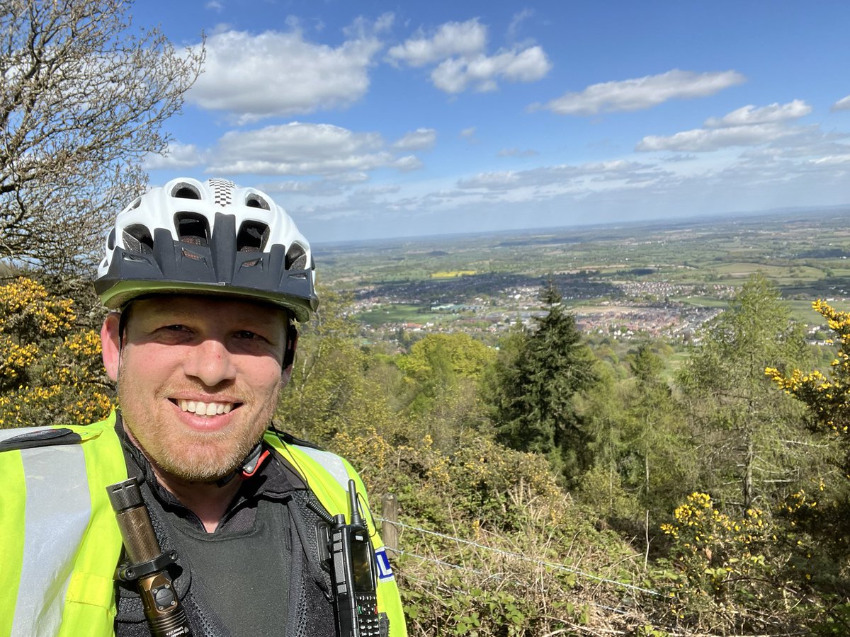 PC Olczak’s day: 8:30am - assisted with an arrest for domestic violence 9:15am - 3.5 mile walk around Pickersleigh and dealt with two confrontational incidents 10am - paperwork 11:45am - 2 mile walk around town centre engaging with shoppers 3pm - cycle patrols on the busy hills