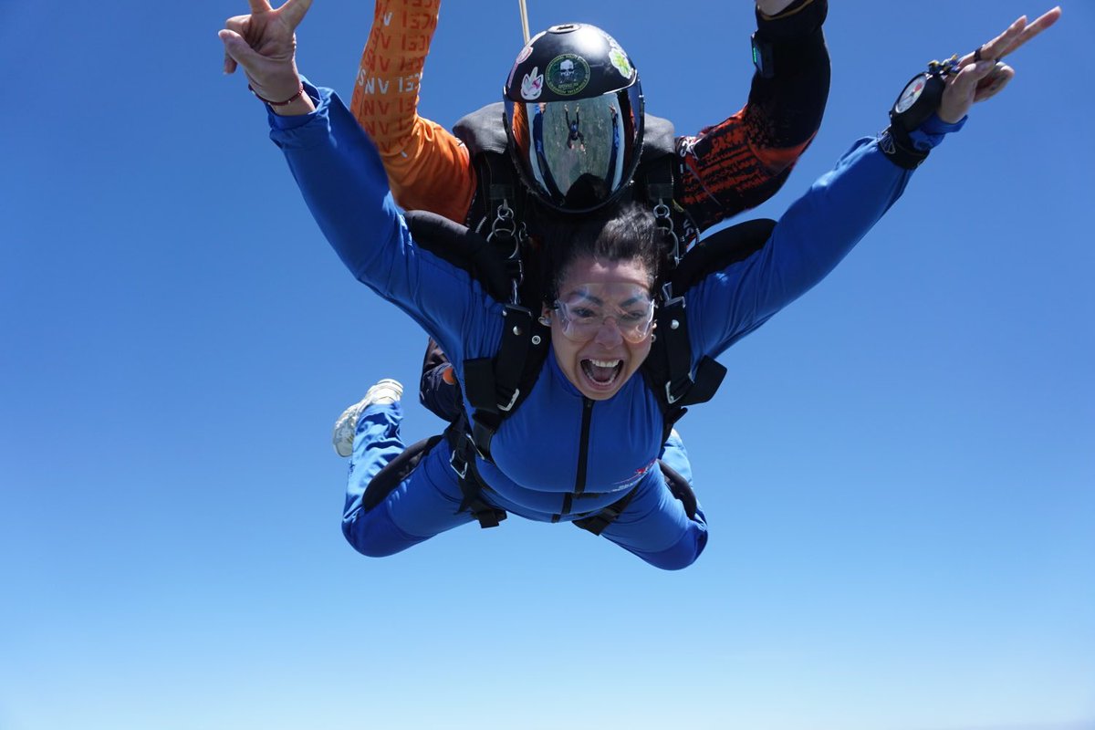 What are your teachers doing this weekend? Our teachers are jumping out of planes!!! Live life to its fullest! <a href="/MarreroDania/">Dania Marrero M.Ed. 🇵🇷</a>