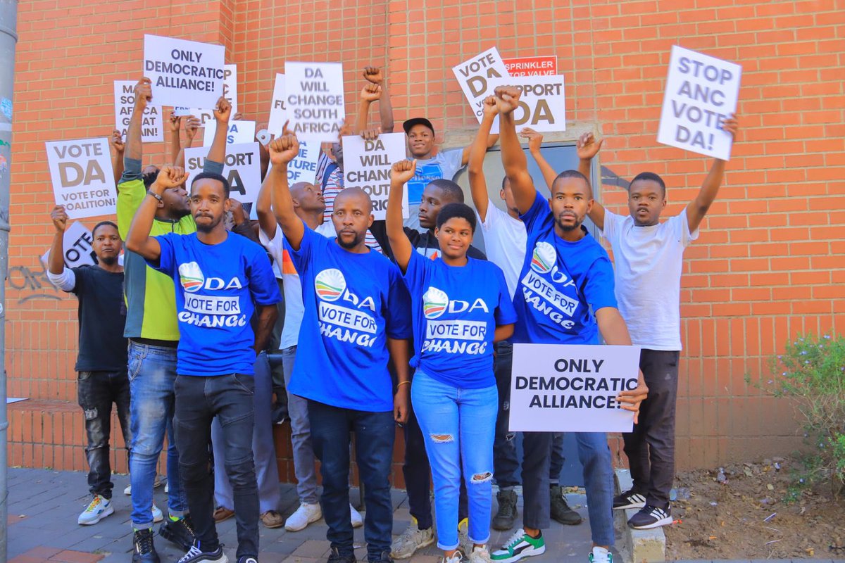 While other parties are working to convince people to vote for them DA is paying voters to vote what a shame  #DABribeBlacks