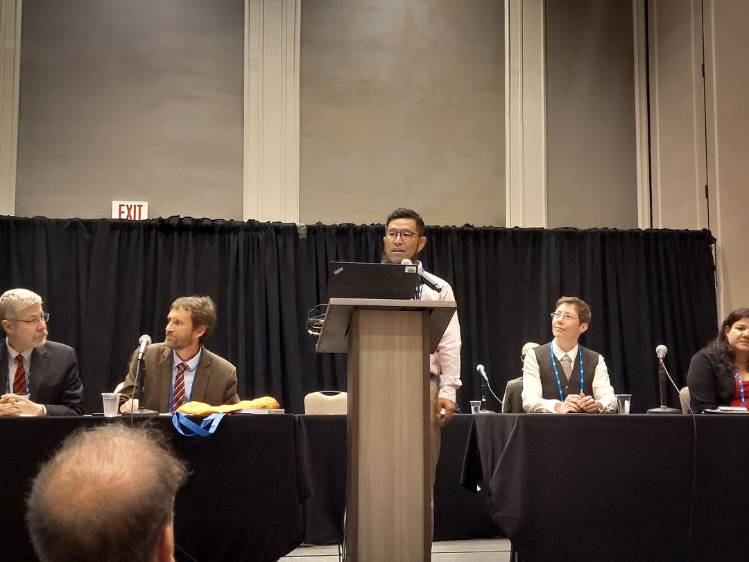 kanazawa_isac's tweet photo. 【活動報告】本研究所の市川が、4月17-21日にNew Orleansで開催された89th Annual Meeting of Society for American ArchaeologyのPresidential Sessionにおいて、火山噴火と古代文明について発表をおこないました。

#金沢大学 #古代文明 #文化資源学 #考古学 https://t.co/aiajoPu59z