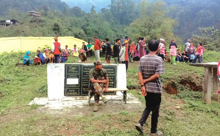 Members of #Puroik community queuing up for #voting at 1st Yakali #polling_station under 9th #ChayangTajo Assembly Constituency. Yakali is a #Puroik village which has 217 voters. Pic courtesy: Tarang Sangno