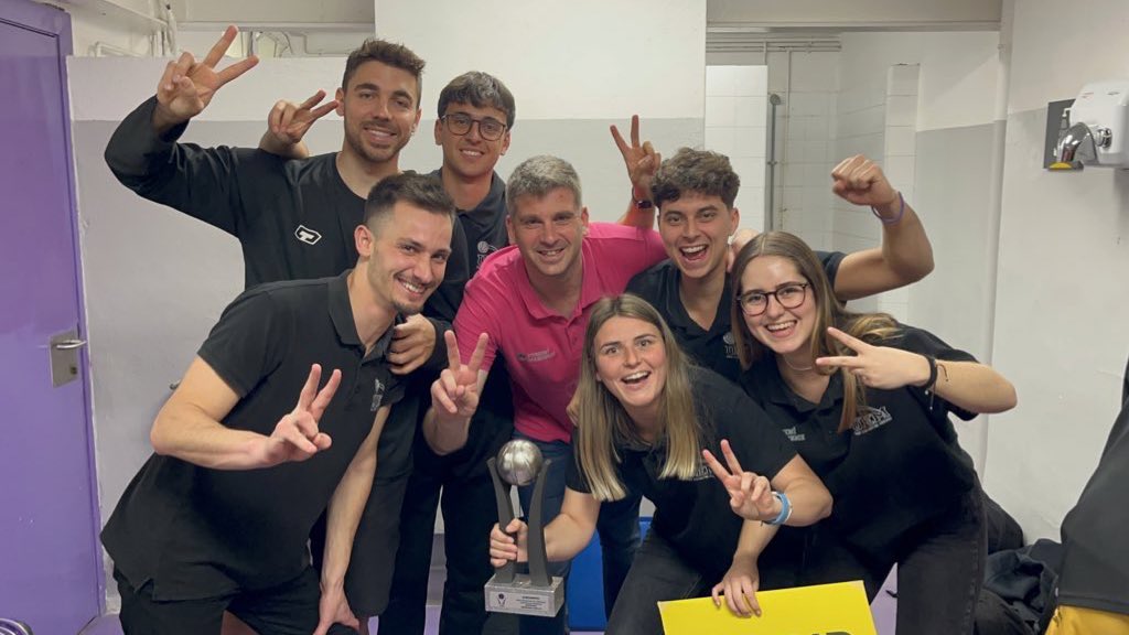 SOTSCAMPIONES DE CATALUNYA 🥈
#ROADTOHUELVA 🚣🏻‍♂️🚀💛