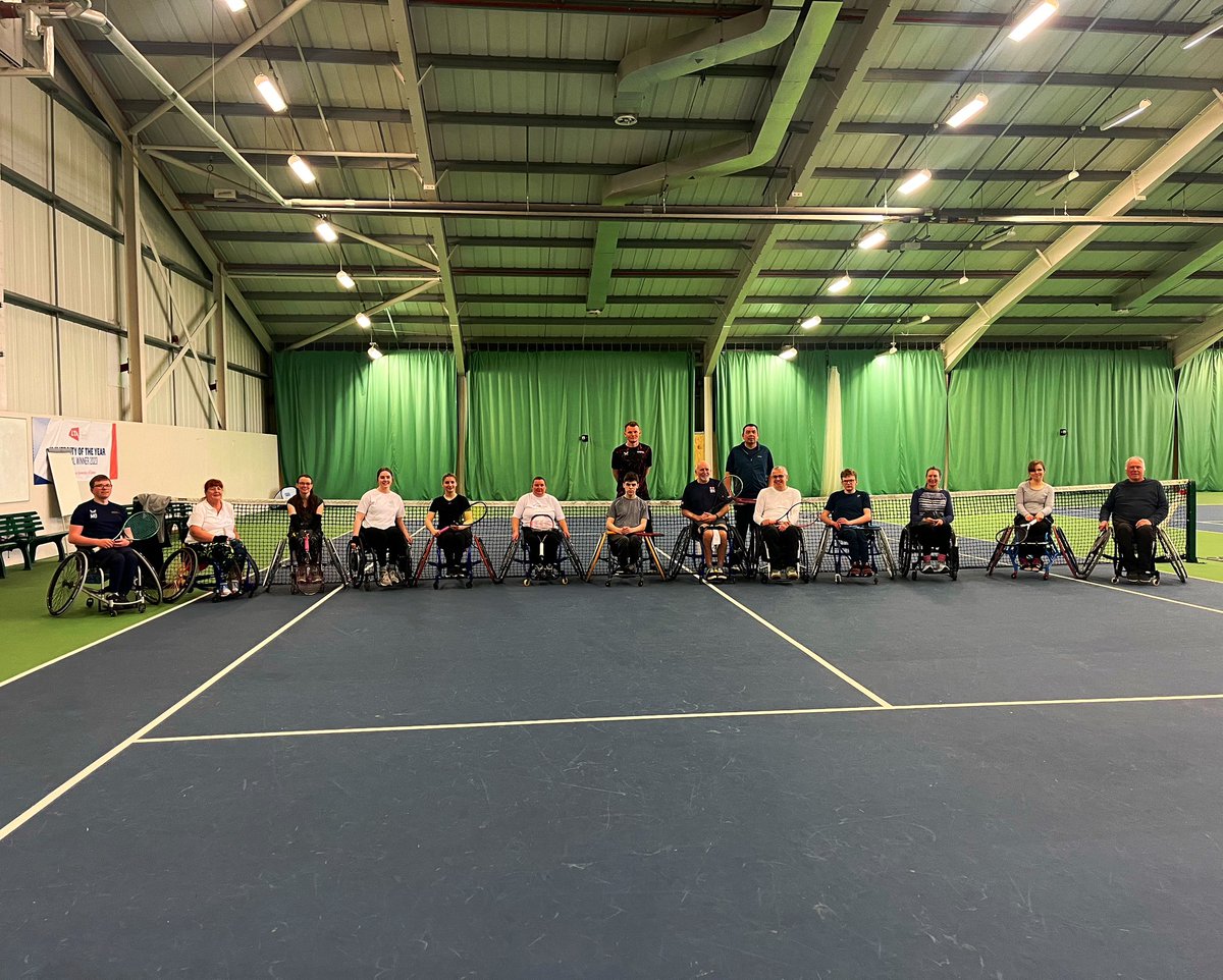 Annual @DanMaskellTrust Wheelchair Camp, a great attendance again really enjoyed coaching alongside my fellow Welsh coach Geriant! 🏴󠁧󠁢󠁷󠁬󠁳󠁿🎾♿️ Fantastic also that 3 Welsh juniors made the trip down to Exeter Uni to attend! 🎾