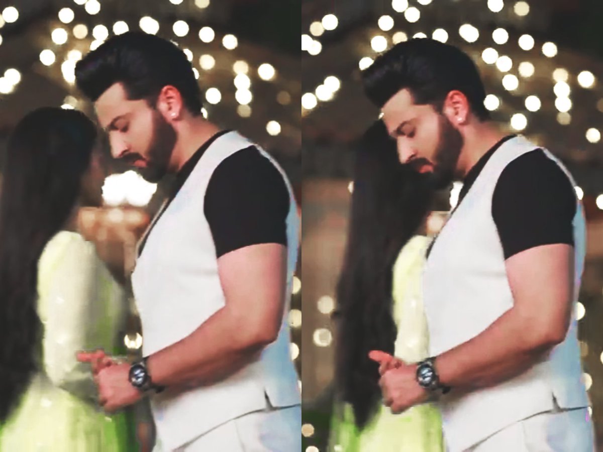 they were so lost in their thoughts they didn't see each other

#DheerajDhoopar #YeshaRughani #IbHaan #RabbSeHaiDua