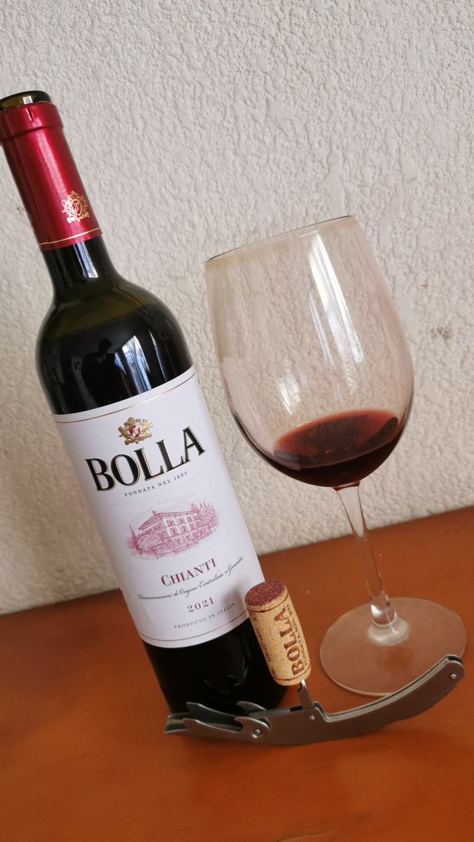 sintoista's tweet image. Hoy toca un Bolla 🇮🇹 #Chianti #DOCG 2021.