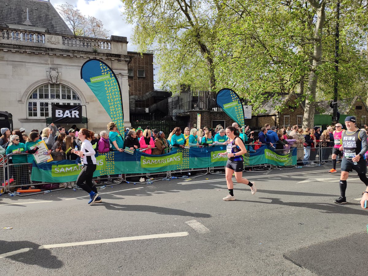 It has been a long, emotional day with @samaritans @LondonMarathon I feel SO PROUD of #teamsamaritans the runners, supporters, volunteers, staff team. THANK YOU ALL 💚🙏