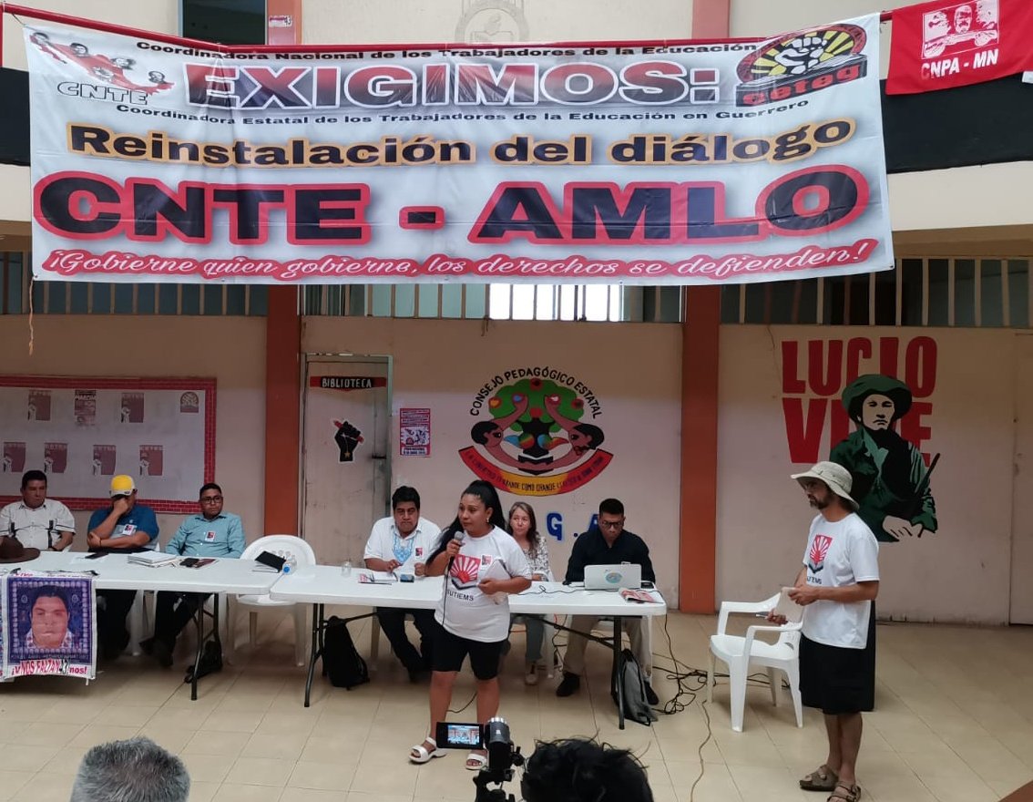 SutiemsRel2325's tweet photo. Aquí participando en la Conferencia de las Resistencias #CNTE #CTEG #SUTIEMS https://t.co/atQfIjonOr