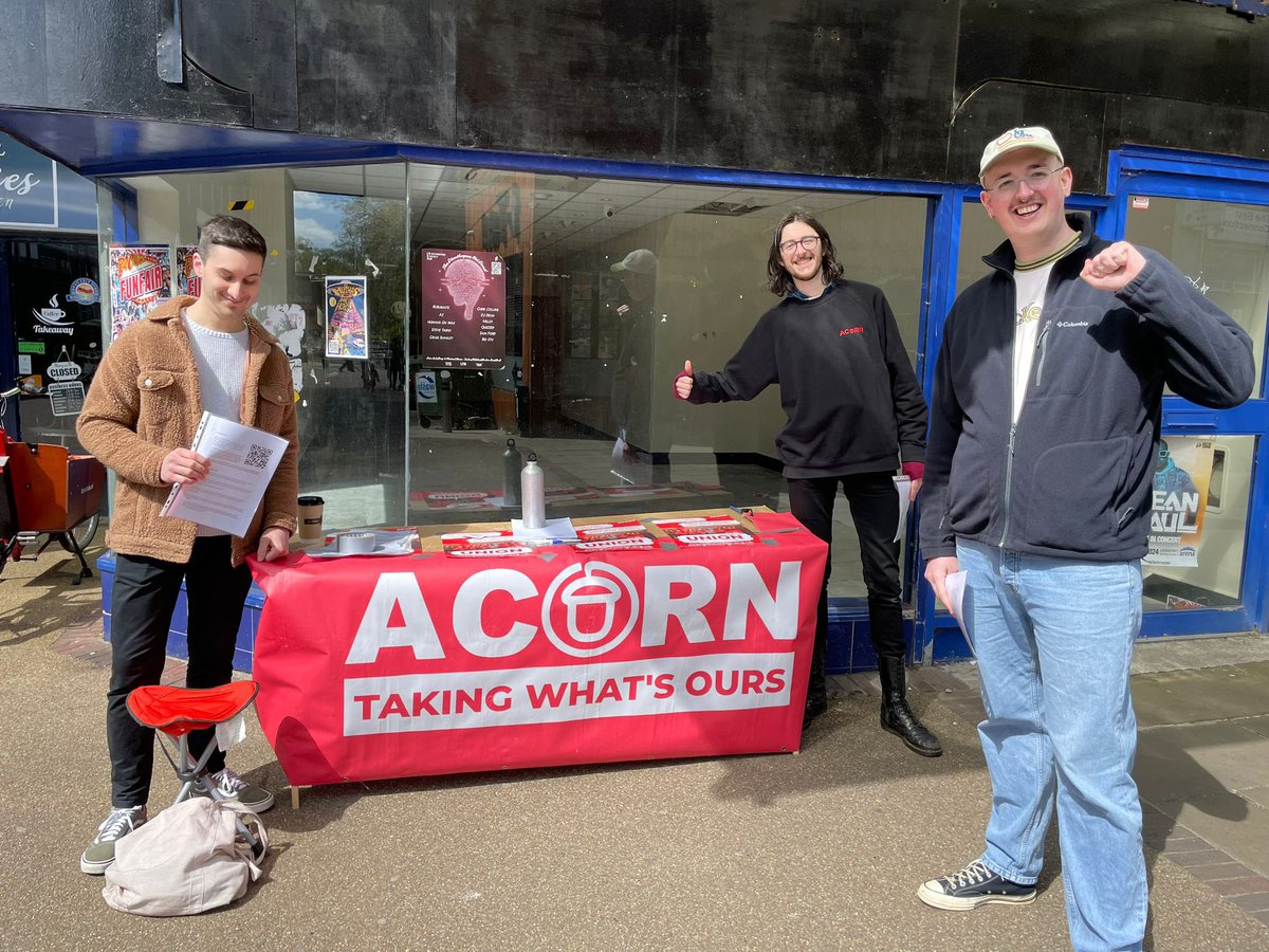 ACORN COVENTRY STALL ✊ Held our first outreach stall of the year and spoke to many local people about community organising! We also saw many submissions to Coventry City Council’s consultation on HMO landlord licensing. Message us to learn more! #coventry