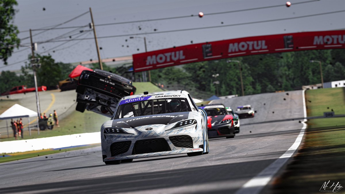 MrHedge iRacing Photography tweet media
