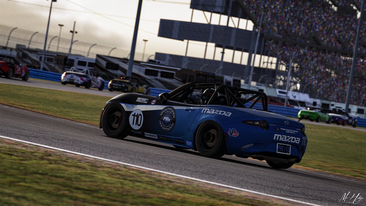 MrHedge iRacing Photography tweet media