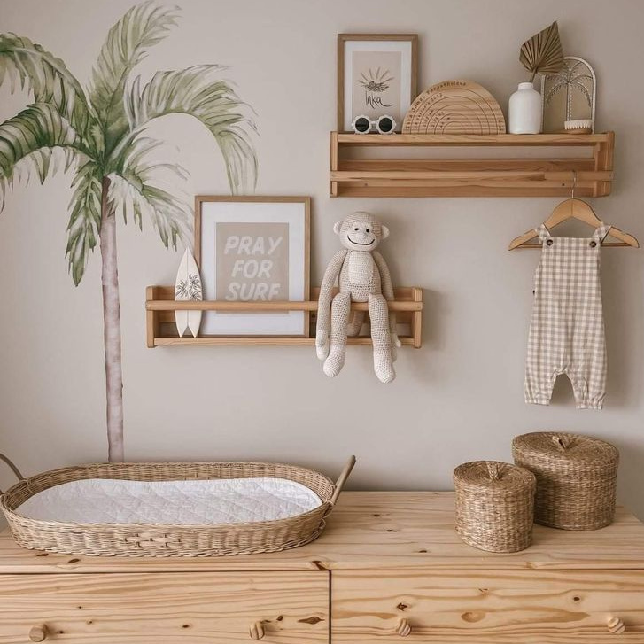 Surfer's paradise 🌊 
Have you started to work on your nursery?

📷️ via Honeycomb Living on Pinterest

#isabellaoliver #nursery #neutralnursery #nurserydecor