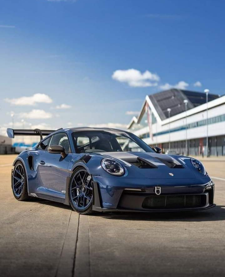 #Porsche 💙