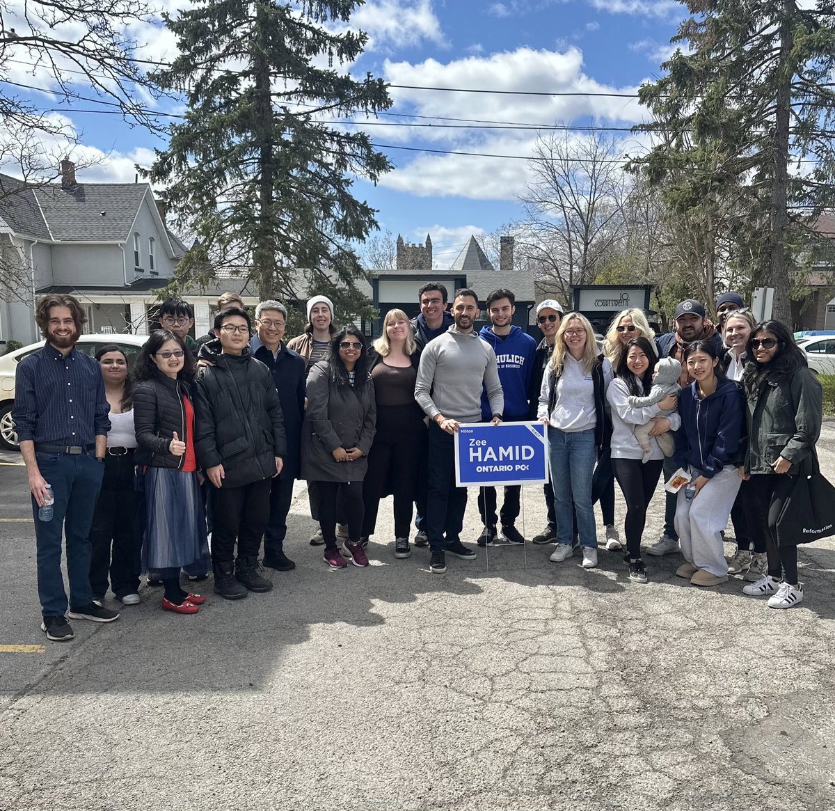 Amazing energy for @zeeinmilton in #Milton — residents want a seat at the table to tackle crime & the Liberal carbon tax. Great turnout of #TeamLecce to get out the vote for @OntarioPCParty, with special thanks to Blair for working around the clock. It was a lovely Sunday…