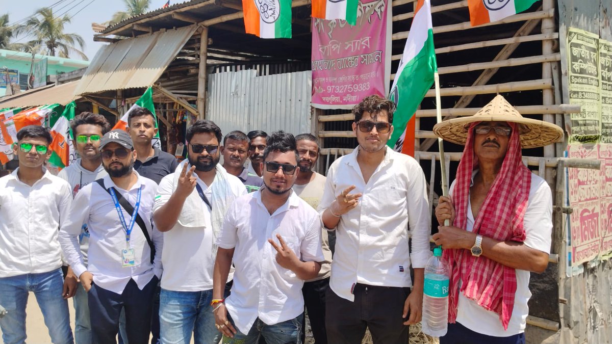 ArghyaAITC's tweet photo. আজ দত্ত ফুলিয়ায় মমতা বন্দ্যোপাধ্যায়ের আশির্বাদ ধন্য রানাঘাট লোকসভার  প্রার্থী ড: মুকুট মনি অধিকারীর সমর্থনে জনসভায়,,,, প্রধান বক্তা ছাত্র - যুব র  এনার্জি অভিষেক ব্যানার্জি 
তাহেরপুর শহর তৃণমূল ছাত্র পরিষদ ও তৃণমূল যুব কংগ্রেসের সদস্যরা https://t.co/ef8j3X9ggt