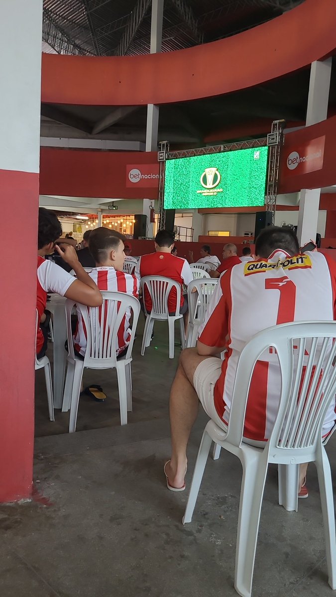 HospicioCNC's tweet photo. Imagina você tirar seu dia para vir assistir algo próximo a uma partida de futebol e simplesmente o sinal cai. @nauticope está no fundo do poço, se não sair da série C esse ano a turma vai largar. A culpa é de TODOS. @DAZN_BRA não pode nem ser considerada um serviço, é um lixo. https://t.co/w3xwcsvDQz