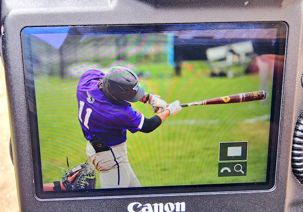DING DONG!

Taylor Gaspar CRUSHES a solo shot in T9 to increase #Stonehill's lead to 13-4. He gives a big league bat flip drawing some chirps from the #LongIsland dugout. He taps his chest in apology to the home plate umpire after rounding third.