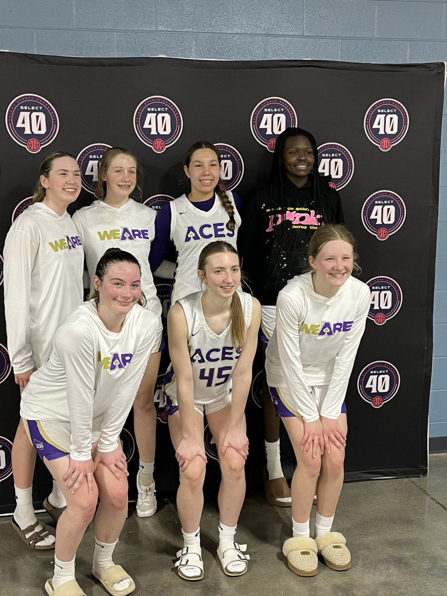 I had a great time playing with my @PurpleAcesWI teammates this weekend in Hamilton, OH in the @SelectEventsBB . We went 4-1 in league play against some great teams. Looking forward to a great summer with big things ahead!