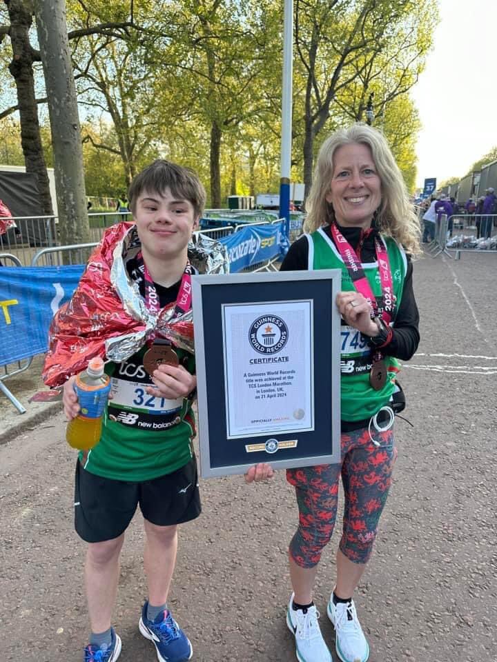@SonicTheHaggis @GillibrandPeter @LondonMarathon He’s the youngest, not the first and as such has been awarded the Guinness Record. I believe Chris did run the London Marathon and Lloyd inherited the iconic 321 from him. He’s raising money for @SteppingStoneDS .