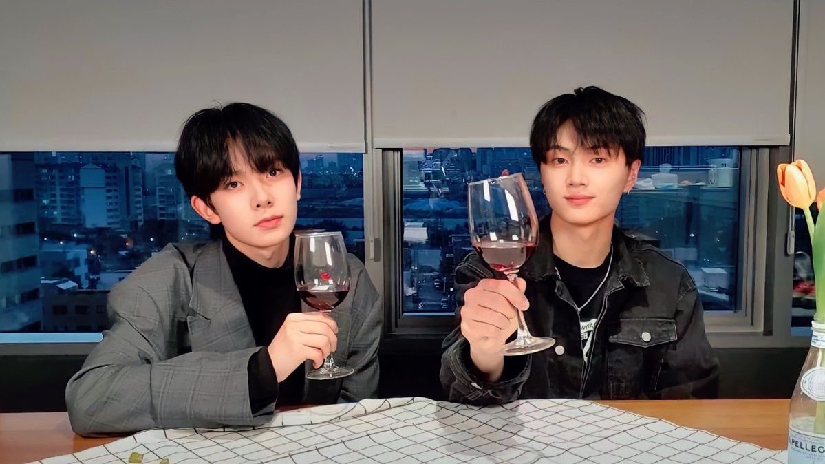 look between the G and the K on your keyboard