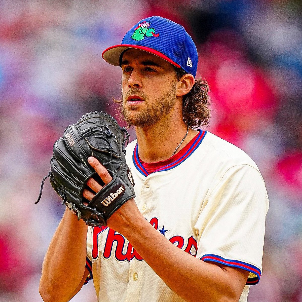 Aaron Nola since his bad Opening Day start to kick off the 2024 season: 4 Starts | 27 Inn | 13 Hits | 5 Runs | 23 K All 5 Runs have come from 4 long balls #Phillies #RingTheBell