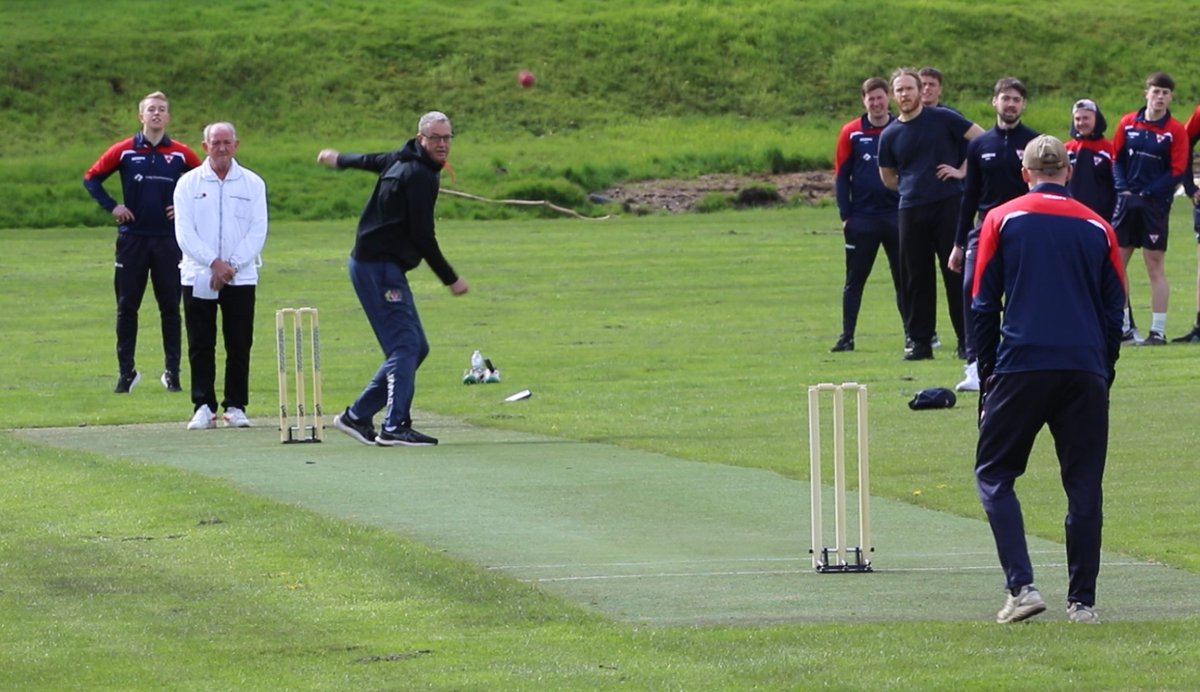 Setting your alarm clock for a morning bowl-out will not be on many cricketing CVs. So it was slightly unreal that five players from Prestwich and five from opponents Orrell Red Triangle assembled at 10.30am for the lottery of a bowl-out. Read more⬇️ pctb.club/nXPY4