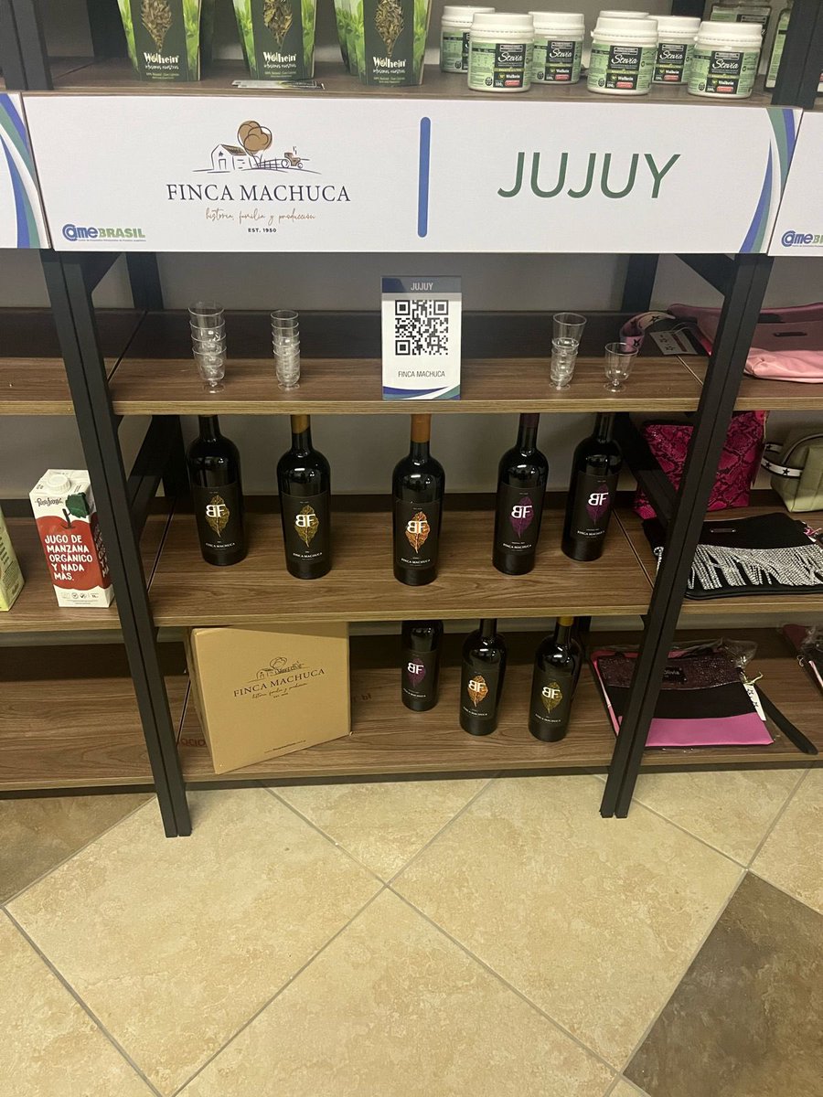 #CAME INAUGURÓ EL CENTRO DE EXPOSICIÓN PERMANENTE DE PRODUCTOS ARGENTINOS EN BRASIL🇧🇷

🤚🏽🍷Estamos con la @fincamachuca  en el showroom de #CAMEenBrasil en #Curitiba, donde empresas #pymes 🇦🇷 exhiben sus productos, con un espacio diseñado para contar con stock durante todo el año