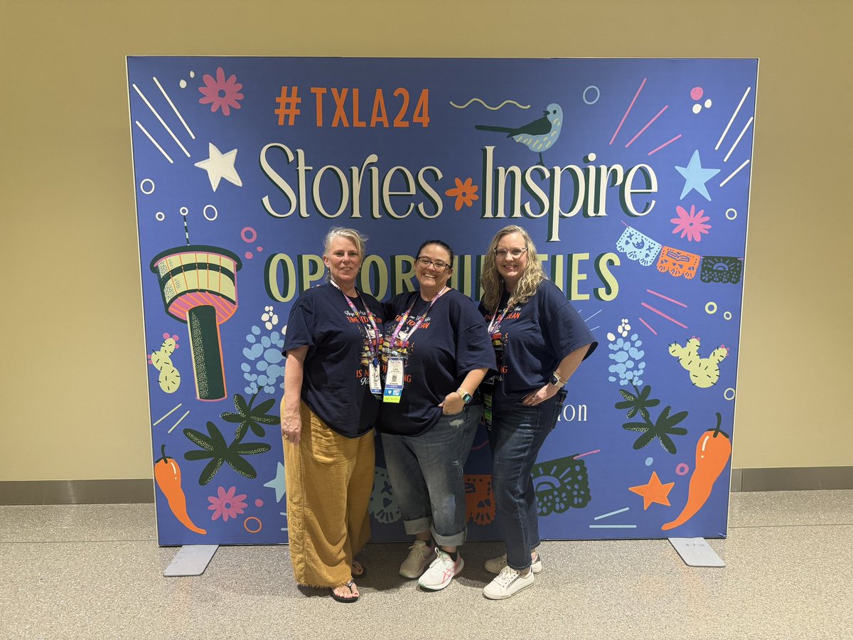 Little People Library Lady tweet media