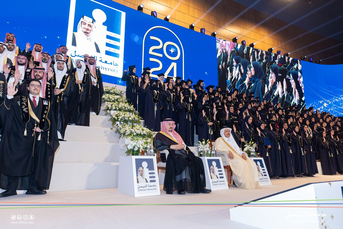 Alfaisaluniv's tweet photo. برعاية صاحب السمو الملكي الأمير فيصل بن بندر بن عبدالعزيز أمير منطقة الرياض، تنطلق  احتفالات التخرج #جامعة_الفيصل https://t.co/p51j3JbxD4