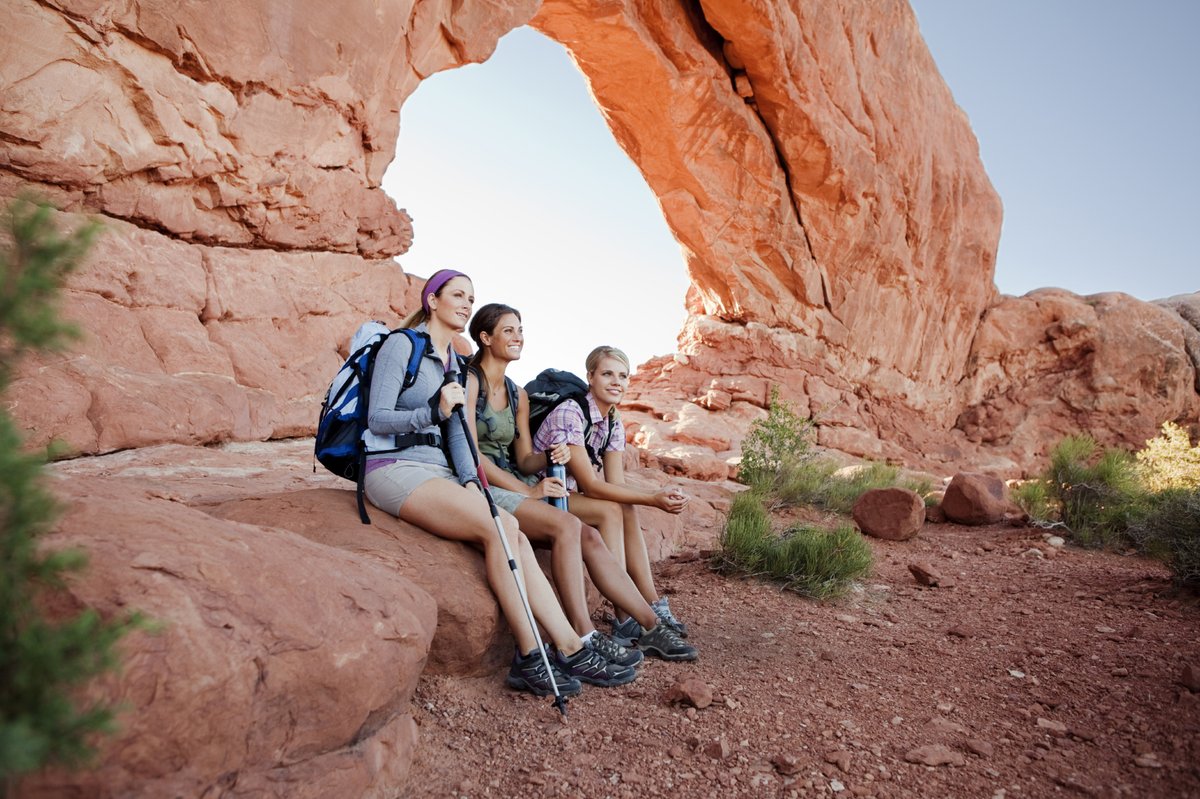National Park Week is the perfect time to plan your next adventure. NPF and @Sun_Outdoors have teamed up to inspire outdoor exploration. April 20 - 28 Sun Outdoors is donating $10 to NPF for each reservation booked, up to $100,000. Visit sunoutdoors.com 📸: iStock