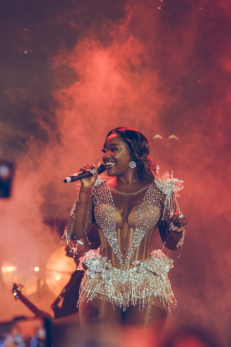MKMuusa's tweet image. How I miss shooting music concerts!. Had the privilege of shooting @LydiahJazmine ‘s Experience #Firstbornconcert earlier this year.