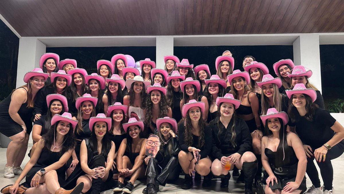 Last rodeo de ara 💜